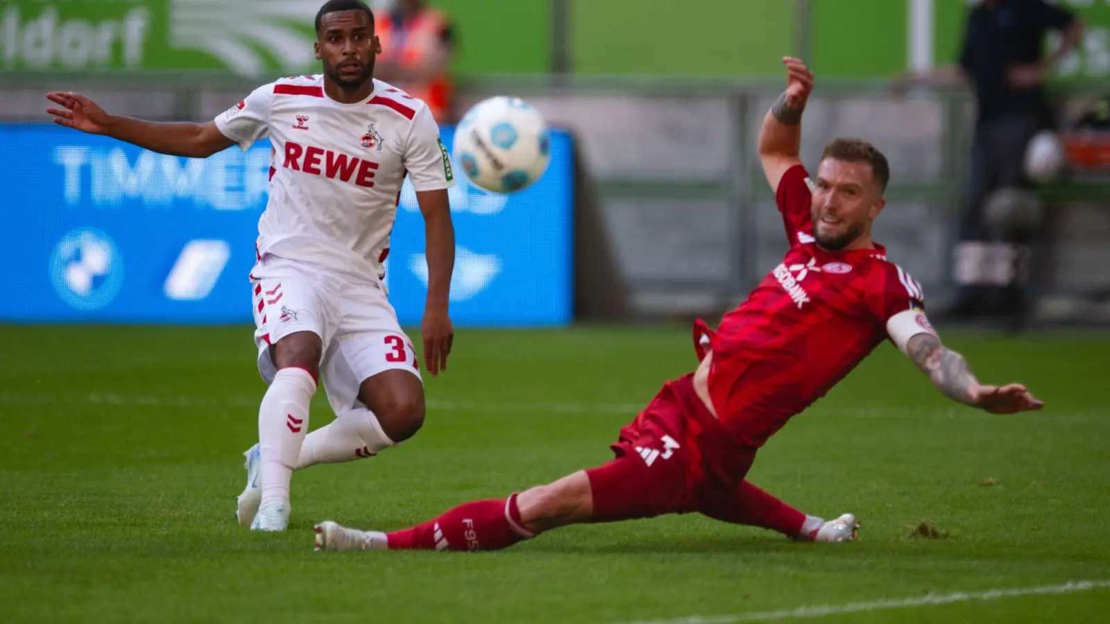 Linton Maina traf für Köln zum 2:1. (Foto: Marius Becker/dpa)