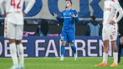 Der 1. FC Köln stürmte, der 1. FC Magdeburg jubelte aber am Ende über einen Auswärtssieg. (Foto: Marius Becker/dpa)