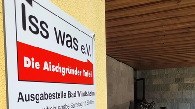 Gerade erst hatte die Aischgründer Tafel „Iss was“ eine neue Bleibe in Bad Windsheim gefunden, da ist die Ausgabestelle auch schon wieder vorerst geschlossen. Nach neuerlichen Querelen entschied sich der Tafel-Vorstand einstimmig für diesen Schritt, betonte der Vorsitzende Thomas Nicol. (Foto: Nina Daebel)