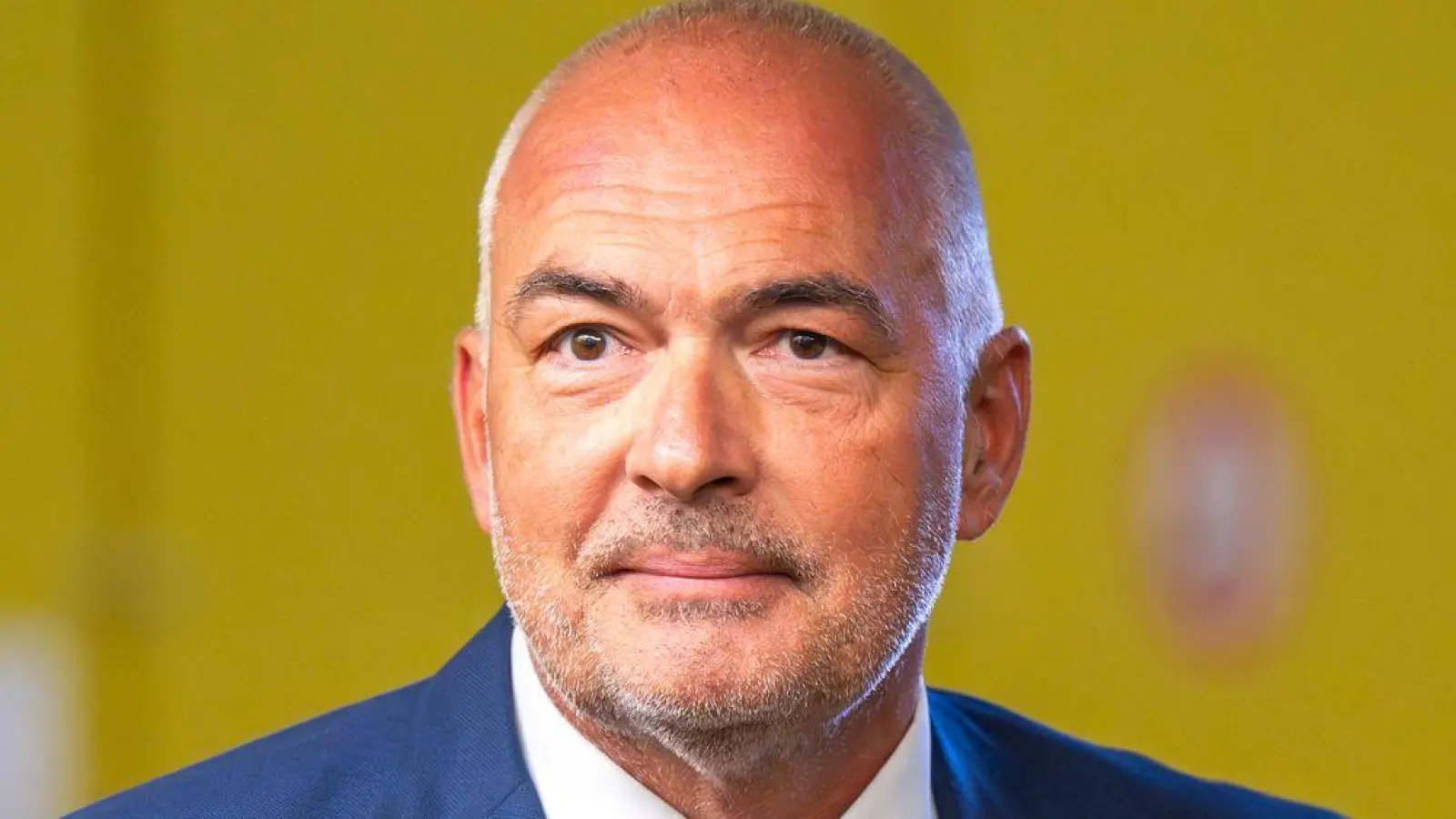 Muss wieder vor Gericht: der ehemalige CDU-Bundestagsabgeordnete Axel Fischer. (Foto: Peter Kneffel/dpa)