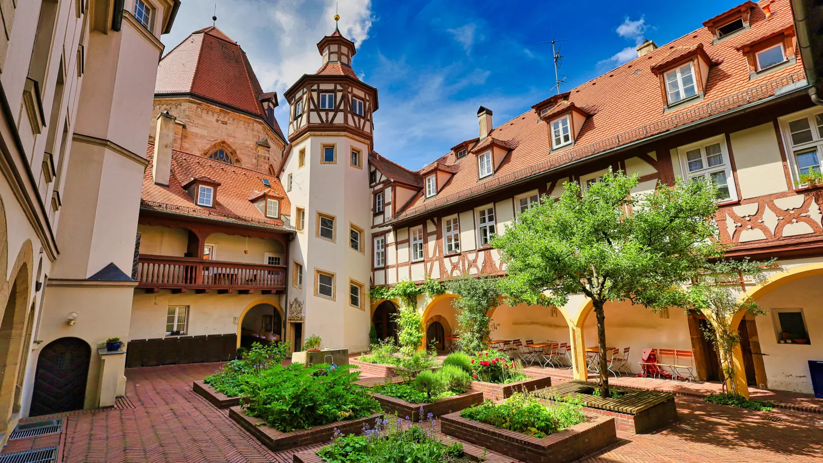 Bei den neuen Stadtführungen steht unter anderem der Beringershof im Mittelpunkt. (Foto: Zeynel Dönmez)