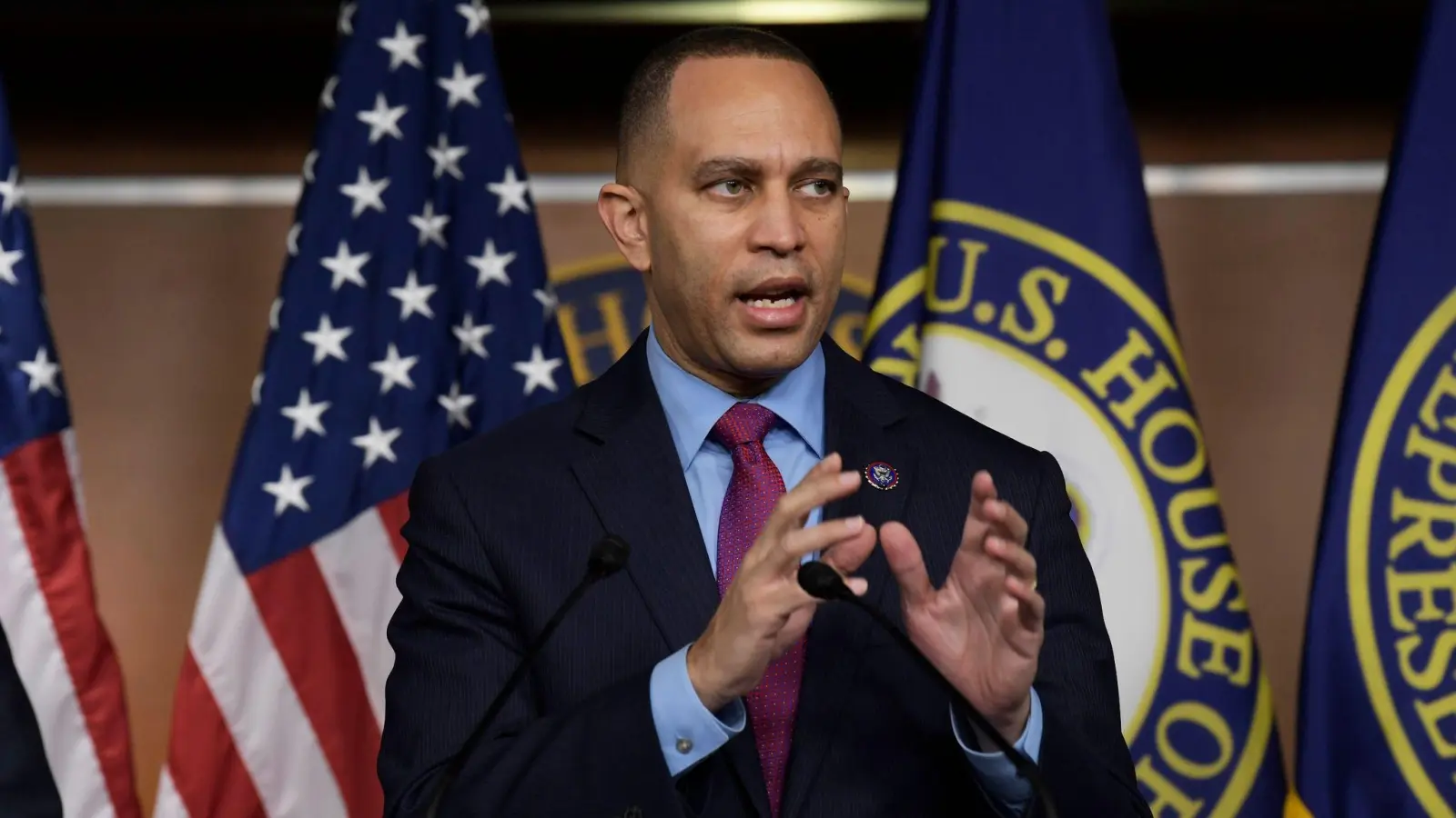 Hakeem Jeffries führt die Demokraten im Repräsentantenhaus an. (Foto: Lenin Nolly/ZUMA Press Wire/dpa)