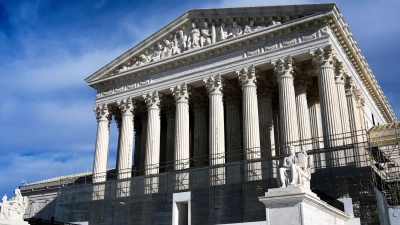 Vor dem Supreme Court wird mündlich verhandelt. (Archivbild) (Foto: Julia Demaree Nikhinson/AP/dpa)