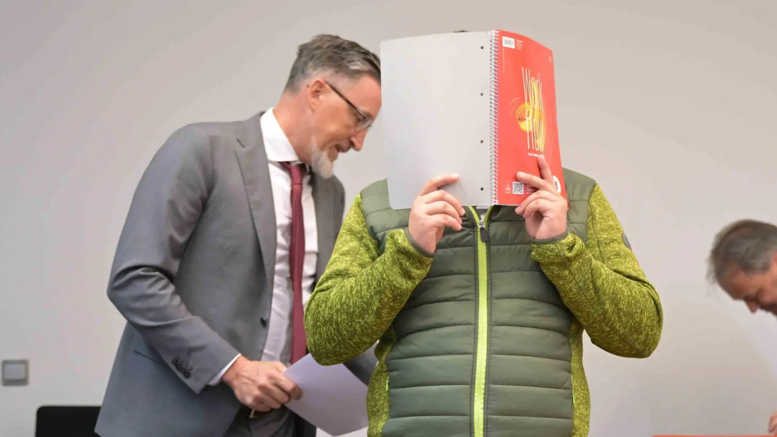Der ehemalige Notfallsanitäter wurde wegen gefährlicher Körperverletzung verurteilt. (Archiv)  (Foto: Malin Wunderlich/dpa)