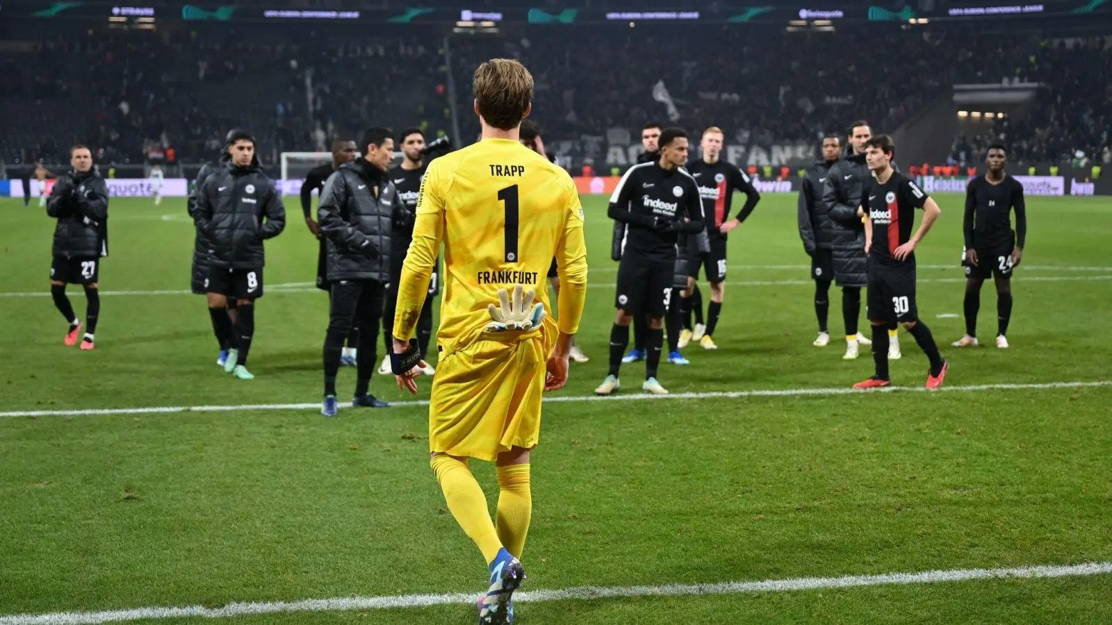 Torwart Kevin Trapp und die Frankfurter Eintacht unterlagen PAOK Saloniki mit 1:2. (Foto: Arne Dedert/dpa)