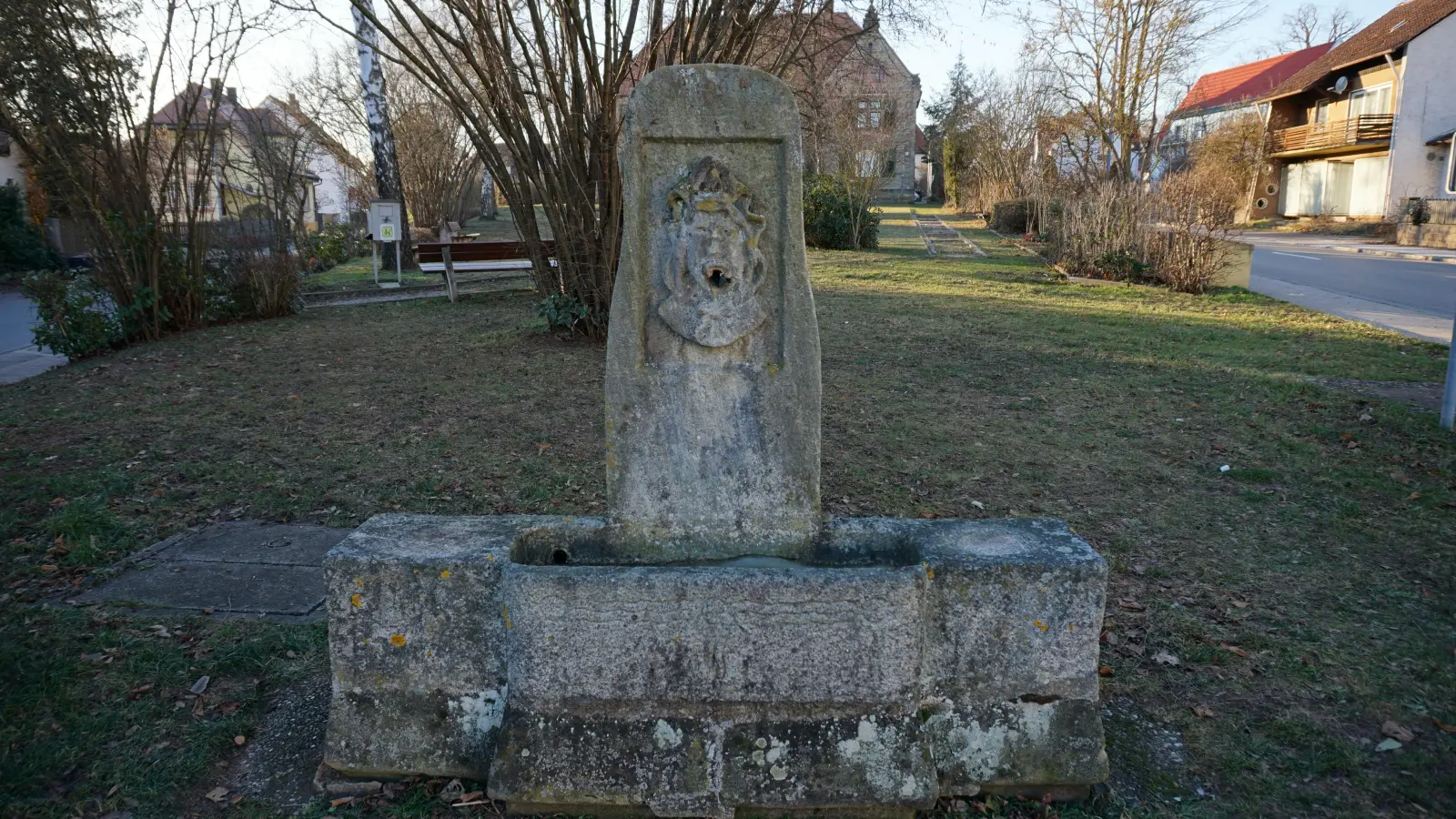 Heute steht der Brunnen im Rathausgarten. (Foto: Andrea Walke)