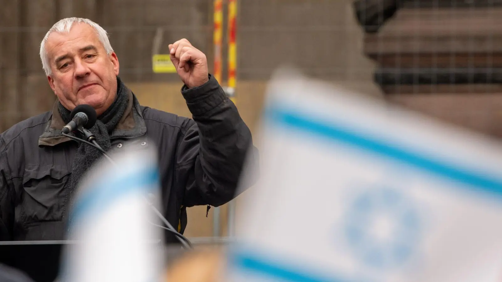 Der Antisemitismusbeauftragte Spaenle will den Schutz von Juden als Staatstiel verankern. (Archivbild) (Foto: Stefan Puchner/dpa)