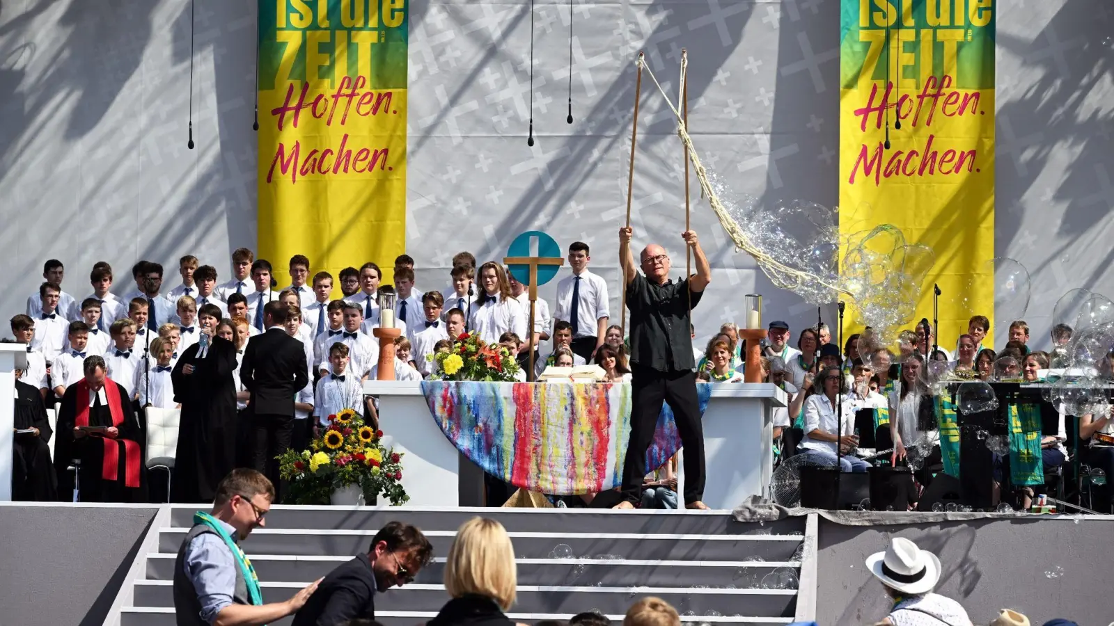 Nach fünf Tagen voller politischer Statements und Bibelarbeiten geht der Kirchentag in Nürnberg zu Ende. (Foto: Pia Bayer/dpa)