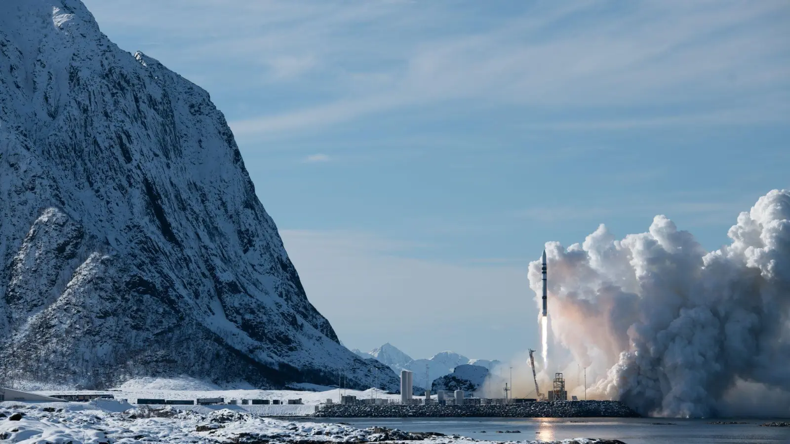 Die erste Rakete des Unternehmens war im März 2025 in Norwegen gestartet. (Foto: -/Isar Aerospace/dpa)