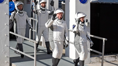 Die „Crew 11“ war vorzeitig zurück zur Erde geholt worden. (Archivfoto) (Foto: John Raoux/AP/dpa)