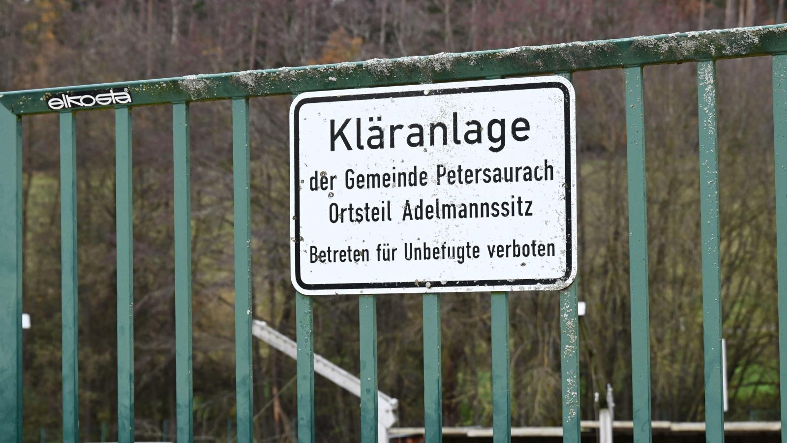 „Wir sind groß am Bauen”: Schuldenstand steigt in Petersaurach weiter ...
