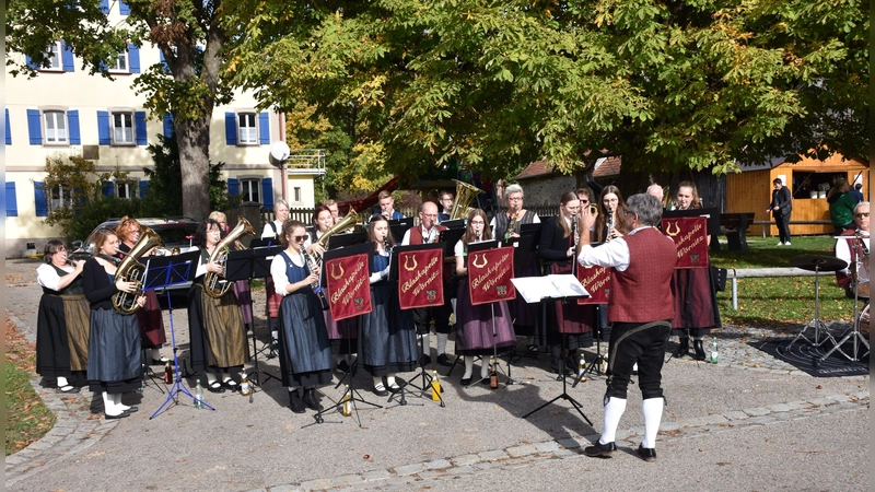 Am Kirchweihfreitag spielt die Blaskapelle Wörnitz ein Standkonzert. (Foto: Gemeinde Kloster Sulz)