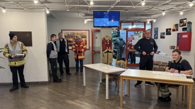 Den Ernstfall probten am Freitag die Hilfsorganisationen in Ansbach. (Foto: Oliver Herbst)