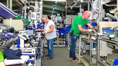 Mekra Lang aus Ergersheim fertigt Spiegel-Systeme für den weltweiten Markt - und wäre von US-Zöllen entsprechend schnell betroffen. (Foto: Sarina Schwinn)