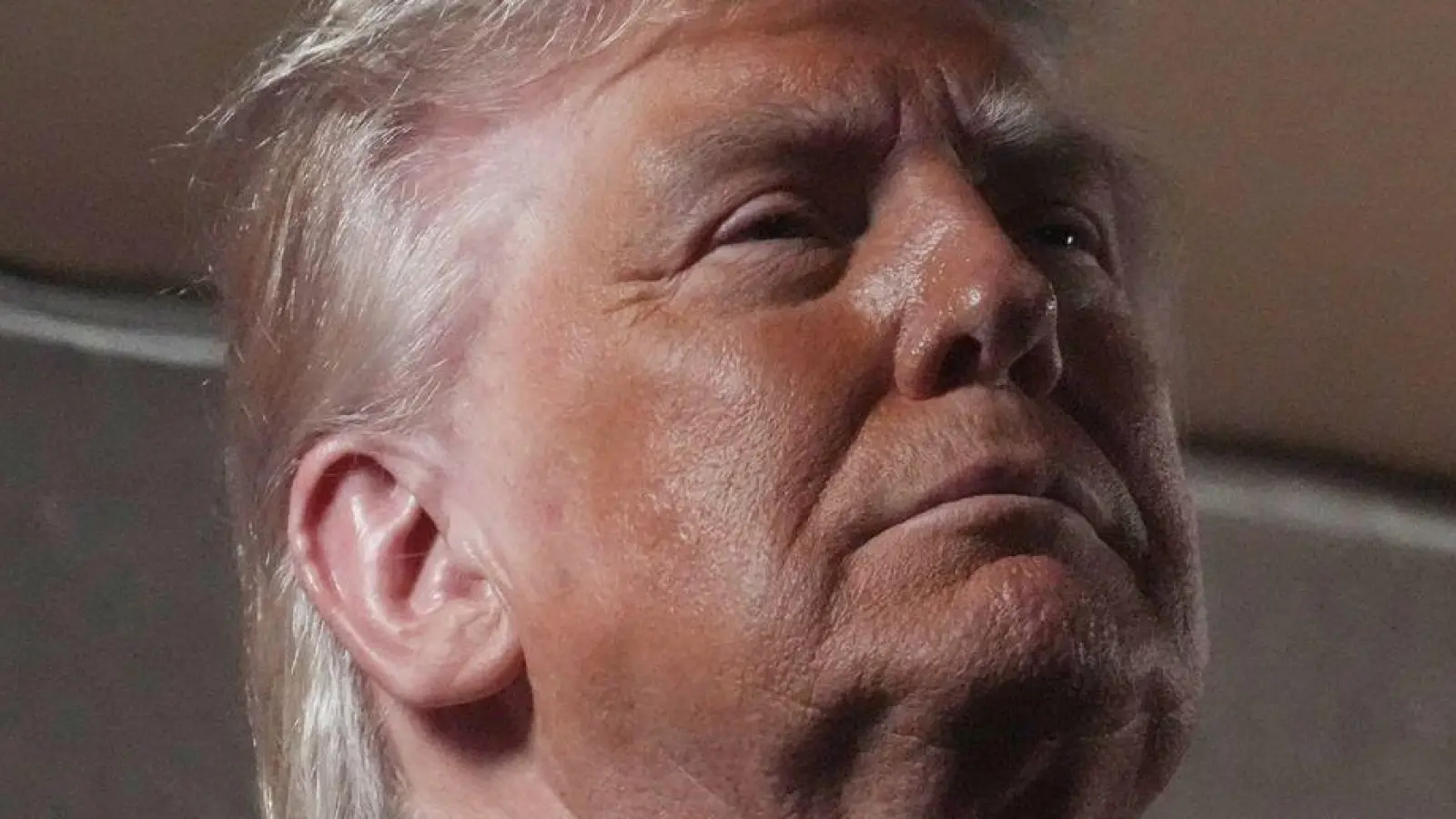 US-Präsident Trump feiert an diesem Sonntag seinen 80. Geburtstag. (Archivbild) (Foto: Mark Schiefelbein/AP/dpa)