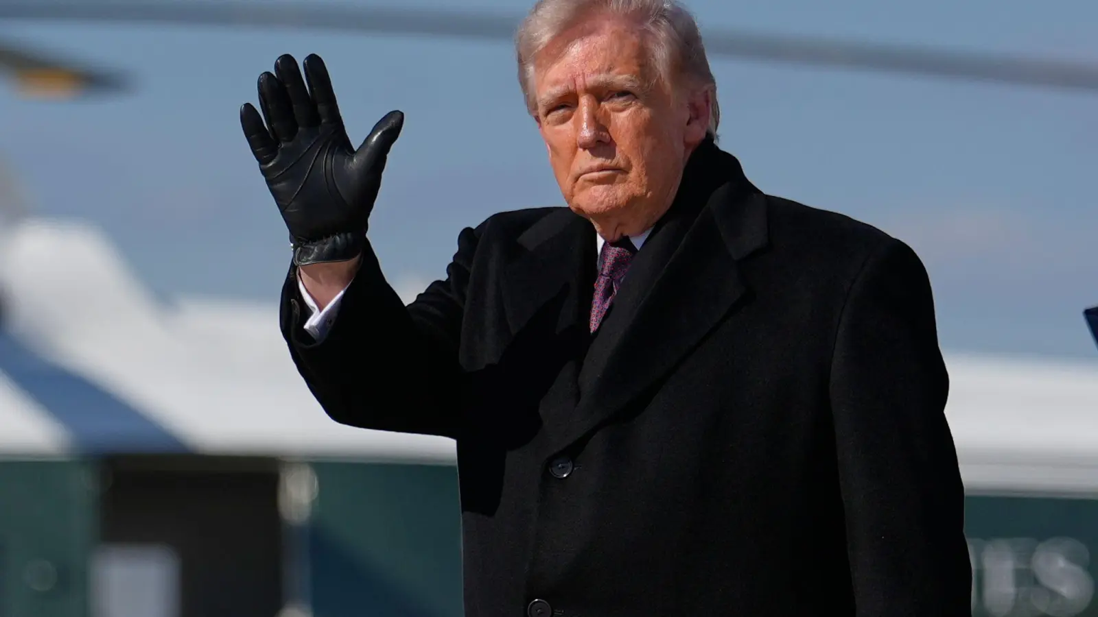 Trump droht Iran. (Foto: Julia Demaree Nikhinson/AP/dpa)