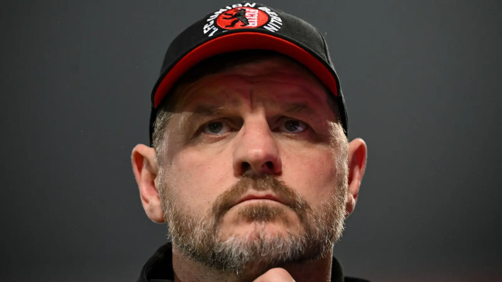 Vertragsverlängerung vor dem Augsburg-Gastspiel: Union-Trainer Steffen Baumgart. (Archivbild) (Foto: Soeren Stache/dpa)