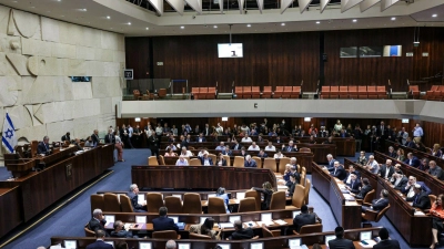 Der Gesetzentwurf wurde am Montag knapp in der Knesset gebilligt. (Foto: Stringer/dpa)