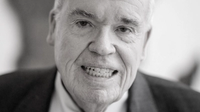 Prägte die Logistikbranche: Klaus-Michael Kühne. (Foto: Axel Heimken/dpa)