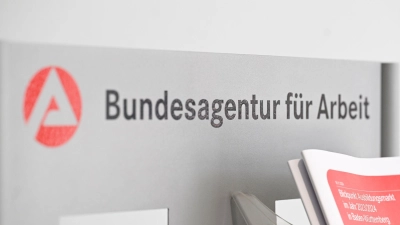 Die Zahl der Arbeitslosen in Deutschland hat die Grenze von drei Millionen erneut überschritten. (Symbolbild) (Foto: Bernd Weißbrod/dpa)