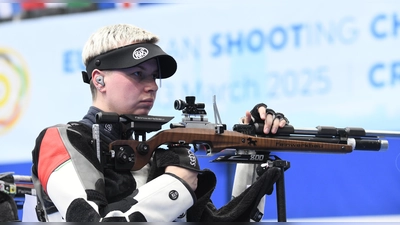 Nachdenklich: Hanna Bühlmeyer blieb im Einzel unter den Leistungen in der Qualifikation. (Foto: Jürgen Heise)