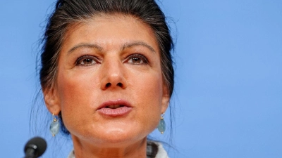 Sahra Wagenknecht kommt einer Umfrage zufolge mit ihrer Partei in Thüringen derzeit auf 21 Prozent. (Foto: Kay Nietfeld/dpa)