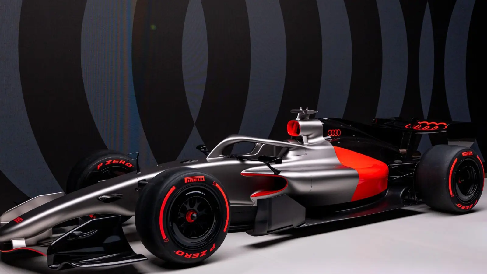 Dieser Audi war nur der Vorgeschmack auf die neue Formel-1-Saison. (Archivbild) (Foto: Daniel Karmann/dpa)