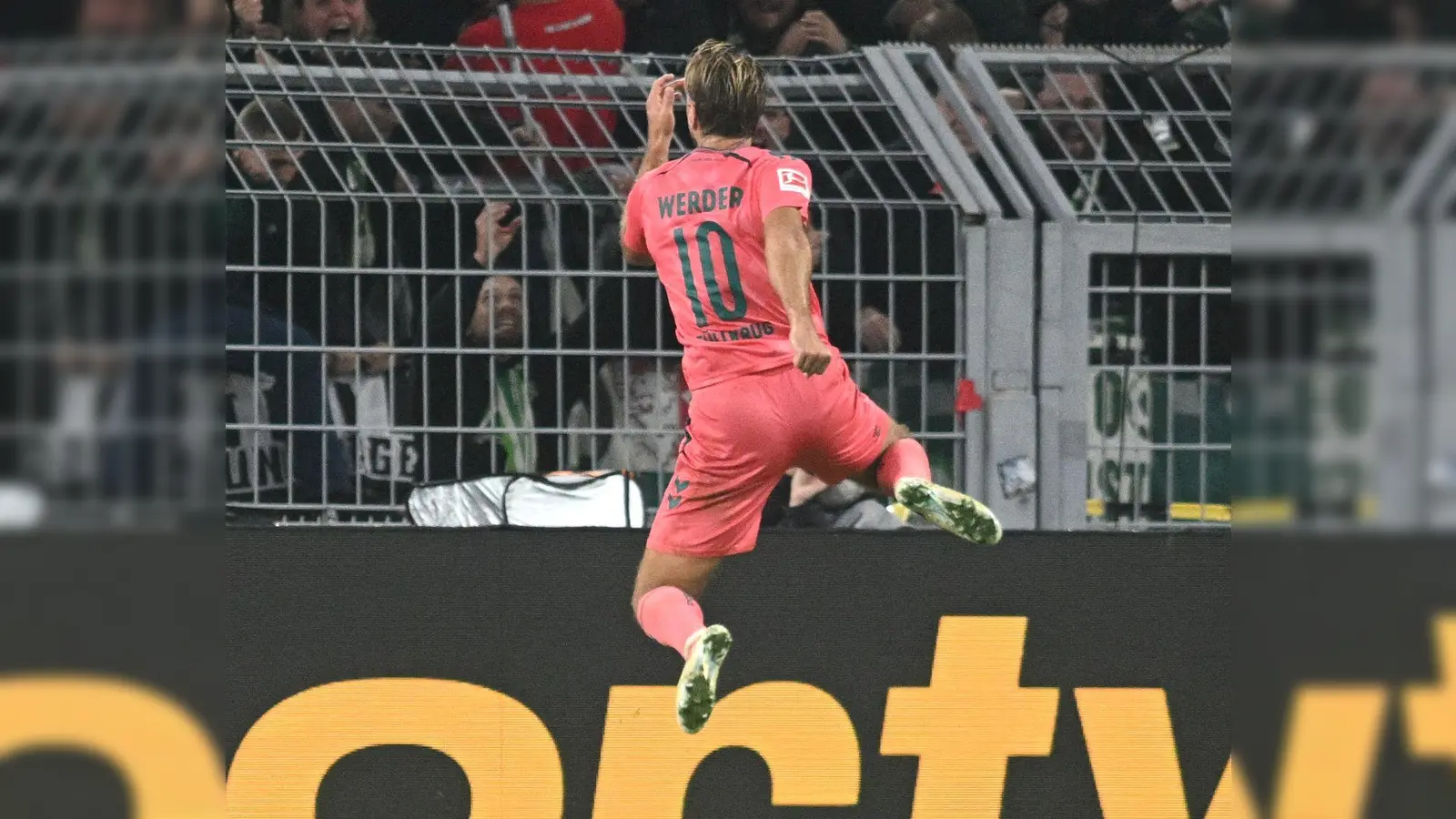 Füllkrug trifft zum 2:2 bei seinem Ex-Club. (Foto: Bernd Thissen/dpa)