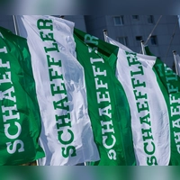 Schaeffler will über Altersteilzeit weitere Mitarbeiter in Deutschland abbauen. (Symbolbild) (Foto: Daniel Karmann/dpa)