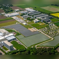 Auch in Westmittelfranken beschäftigen die US-Zölle die Industrie. Betroffen ist unter anderem der Automobilzulieferer Bosch, der in Ansbach ein Werk betreibt. (Archivbild: Robert Bosch GmbH)