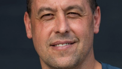 Mit Ex-Bundestrainer Marco Sturm gibt es erstmals einen deutschen NHL-Cheftrainer. (Foto: Maximilian Haupt/dpa)