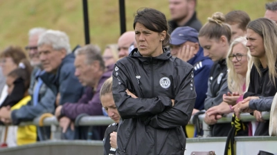 SVW-Trainerin Julia Brückner (hier bei einem anderen Spiel) zieht ihre Schlüsse aus dem Test.  (Foto: Martin Rügner)