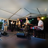 Bei der Band „Kaltstart“ um Frontfrau Katharina Kaneider (Zweite von links) wurde es funky und jazzig. (Foto: Wolfgang Hauf)