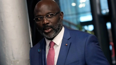 Liberias Präsident George Weah hofft auf eine zweite Amtszeit. (Foto: Christophe Ena/AP/dpa)