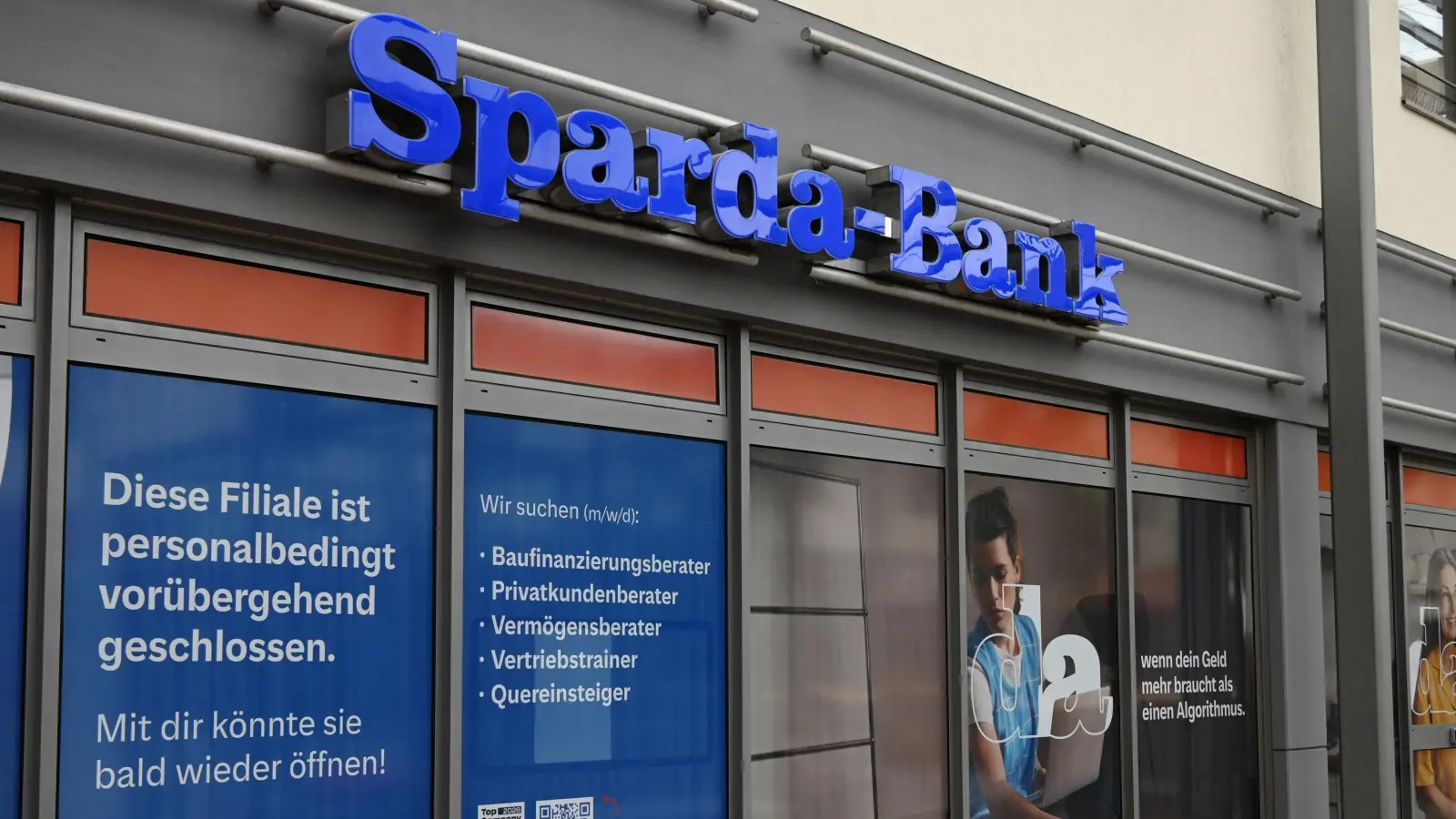 Die Filiale im Brücken-Center ist personalbedingt vorübergehend geschlossen.  (Foto: Luca Paul)