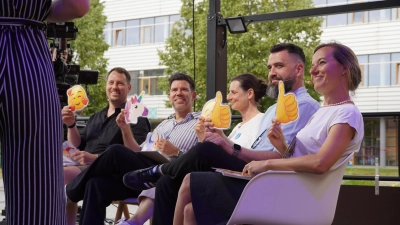 Die hochkarätige Jury gab den Teams wertvolle Impulse. (Foto: Hochschule Ansbach/Alena Shishkina)