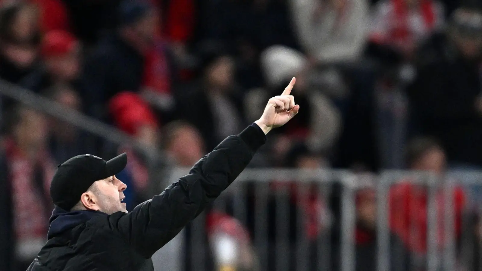 Ole Werner war nach dem 0:2 beim FC Bayern wütend auf die Schiedsrichter. (Foto: Sven Hoppe/dpa)