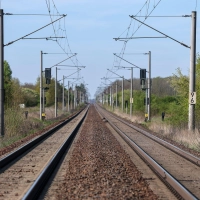 Der EVG-Vorsitzende fordert Paketlösungen bei der Streckenzuteilung, mit denen der Bahn-Konkurrent Italo verpflichtet wird, auch Zuglinien in der Provinz zu bedienen. (Symbolbild) (Foto: Jan Woitas/dpa)