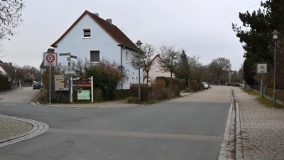 Tempo 30: Fehlanzeige. Die von der Gemeinde Oberdachstetten durchgeführten Geschwindigkeitsmessungen zeigten teils rücksichtslose Raserei. (Foto: Peter Pickel)