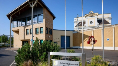 Auch Räume der JVA Rheinbach wurden am Dienstag durchsucht (Foto: Thomas Banneyer/dpa)
