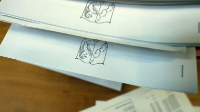 Die Verwaltungsgerichte beschäftigen sich jährlich mit tausenden Asylverfahren. (Symbolbild) (Foto: Federico Gambarini/dpa)