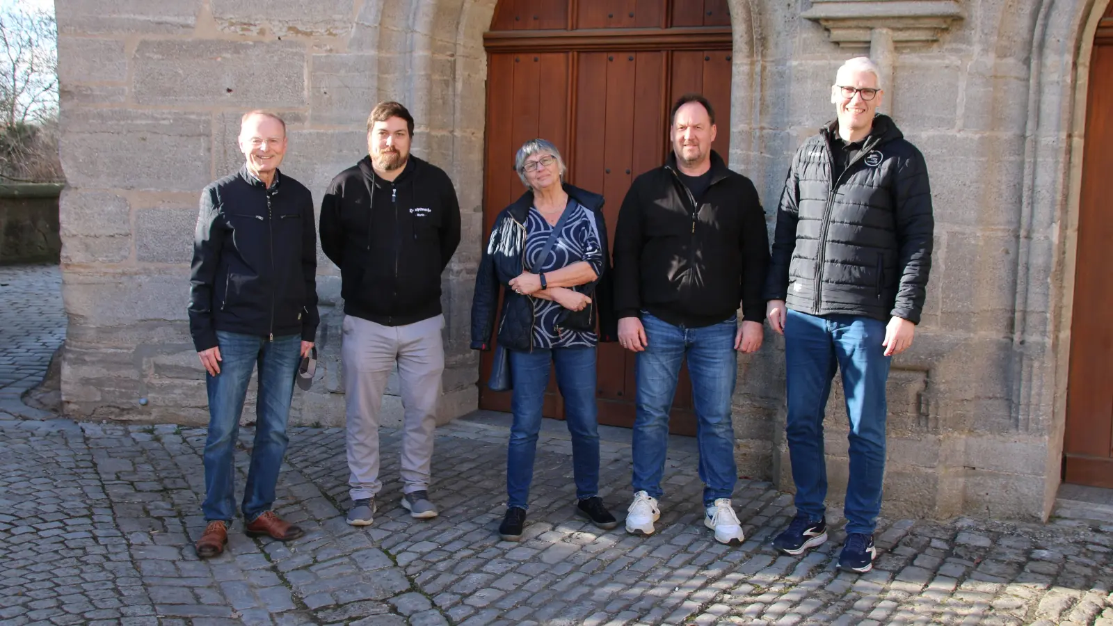 Freuen sich schon auf das Klingentorfestival im Sommer (von links): Dr. Wolfgang Scheurer, Martin Wegele, Helga Fabi, Peter Wack und Norbert Fink. (Foto: Stefan Neidl)