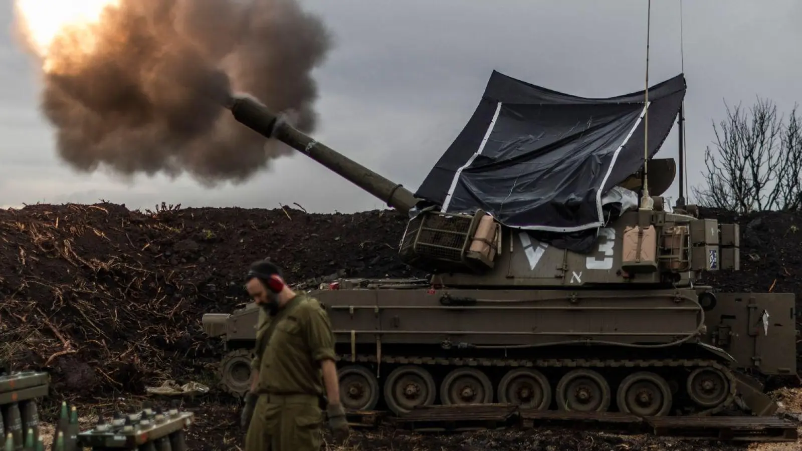 Seit Beginn des Gaza-Kriegs kommt es täglich zu Konfrontationen zwischen der israelischen Armee und der libanesischen Hisbollah-Miliz. (Foto: Ilia Yefimovich/dpa)