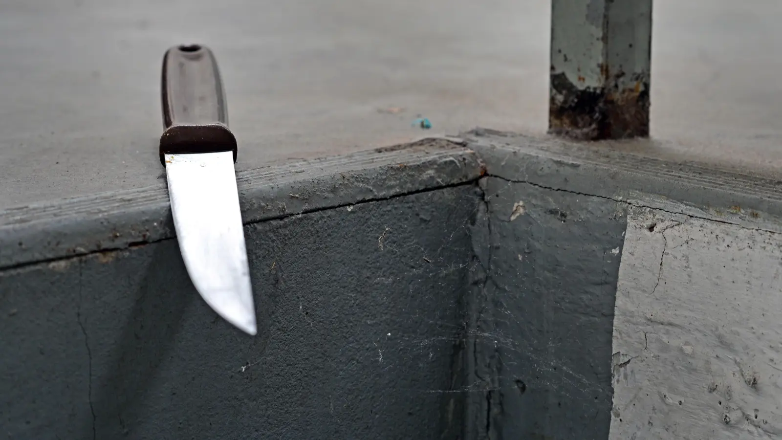 Die Polizei Bad Windsheim wurde darüber informiert, dass am Frühlingsfest eine Person mit Messer unterwegs war. (Symbolbild: Jim Albright)