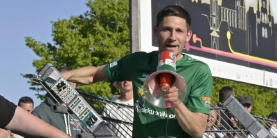 Tschüss Ansbach, hallo Herrieden: Michael Sperr nach seinem letzten Auftritt für die SpVgg in der Regionalliga. (Foto: Martin Rügner)