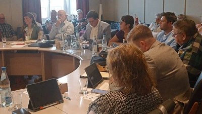 Jürgen Heckel (Mitte) schaffte es erneut nicht in den Aufsichtsrat der LGS. (Foto: Alexander Rausch)