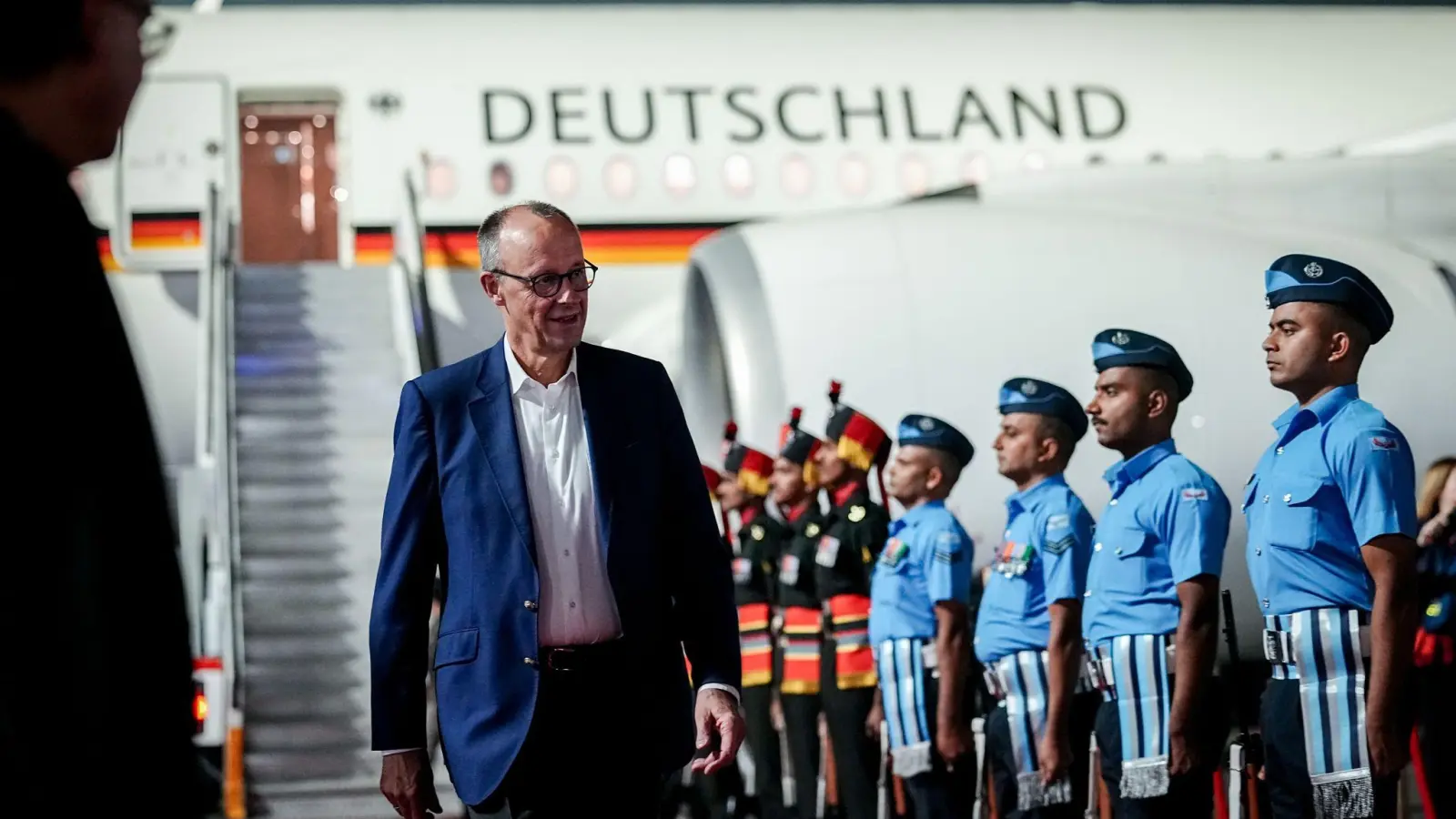 Dass Modi den Kanzler in seiner Heimatregion empfängt, wird als Zeichen besonderer Wertschätzung gesehen.  (Foto: Kay Nietfeld/dpa)