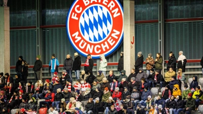 Die Fußballerinnen des FC Bayern legen personell nach. (Archivbild) (Foto: Matthias Balk/dpa)