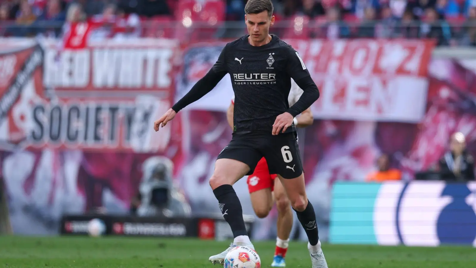 Yannik Engelhardt wechselt zum SC Freiburg. (Archivbild)  (Foto: Jan Woitas/dpa)