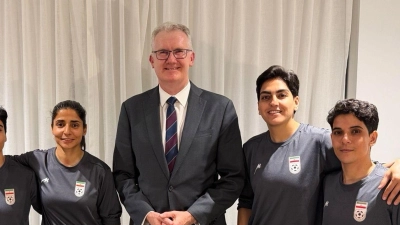 Die fünf Fußballerinnen befinden sich nach ihrer Asyl-Zusage an einem geheimen Ort in Australien. (Foto: -/Australia Ministry of Home Affairs via AP/dpa)